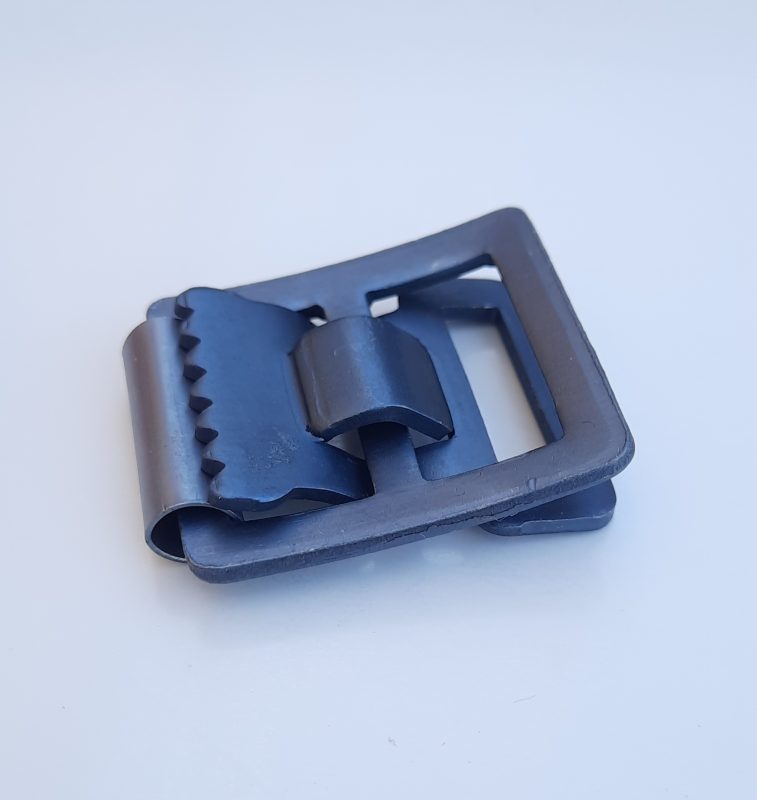 1 x SET Karabinerhaken + Gurtschnalle, 30 mm / #16 1 x SET Karabinerhaken + Gurtschnalle, 30 mm / #16